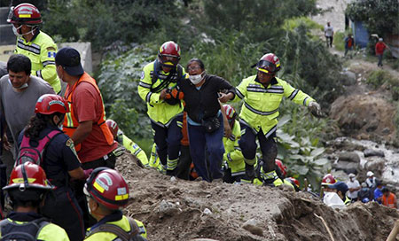 Aumentan a 131 los muertos por la tragedia de Guatemala